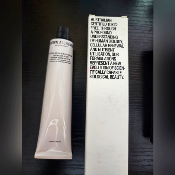 Grown Alchemist Hydra Repair Day Cream - Picture 5 of 6